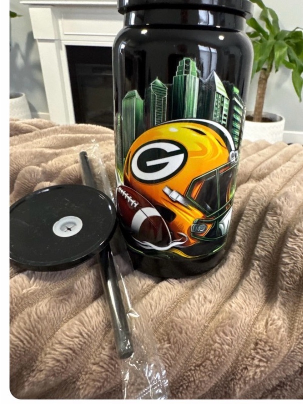 Personalized characters, thermal cups, and acrylic cups, and glass